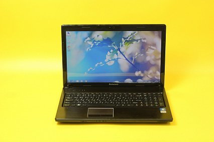 Ноутбук LENOVO